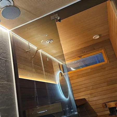 Villa Spacious Ilvesrinne In - 2 Winter Passes, Sauna, Ev Char, Forest Views