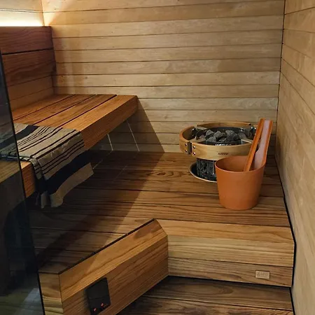 Villa Spacious Ilvesrinne In - 2 Winter Passes, Sauna, Ev Char, Forest Views